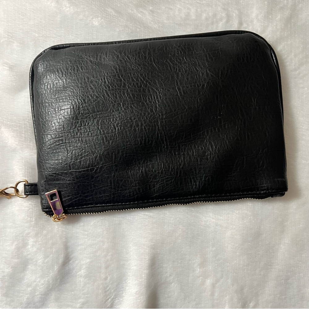 Aero - black Wristlet - Picture 4 of 4